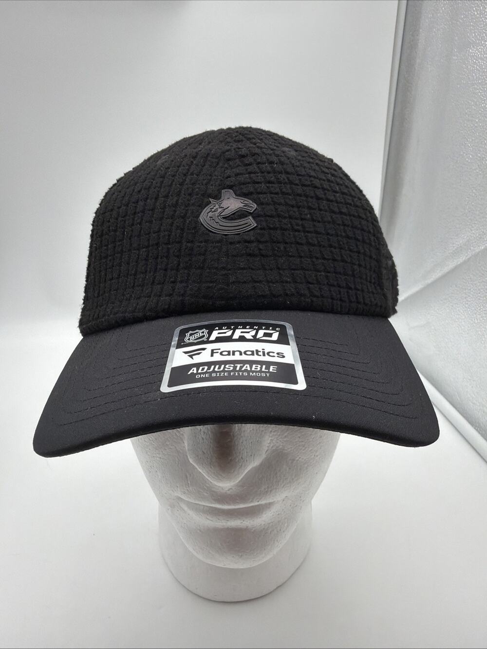 Fanatics Authentic Pro Vancouver Canucks NHL Black On Black Hat Strap Back
